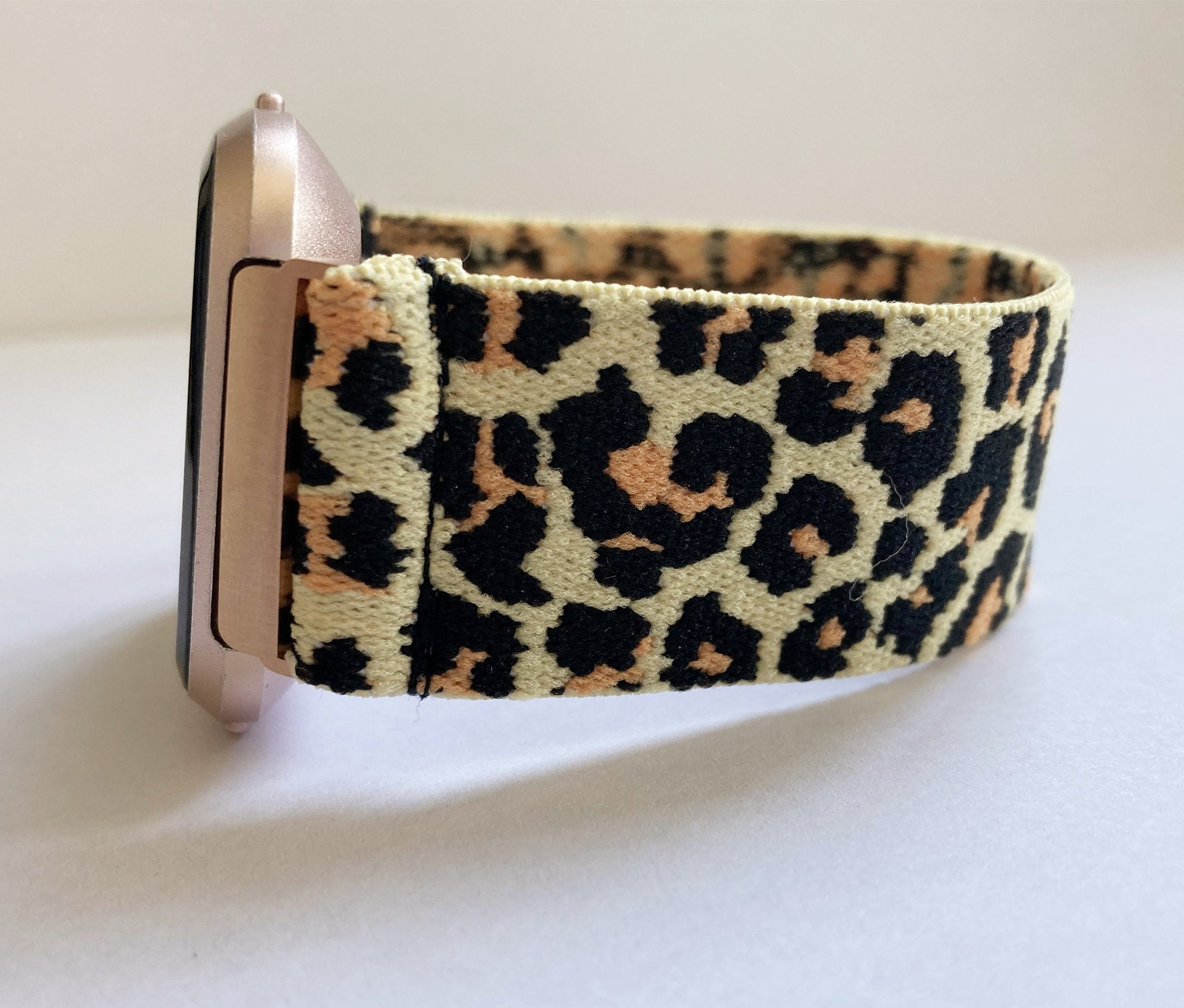 Leopard print fitbit versa band online